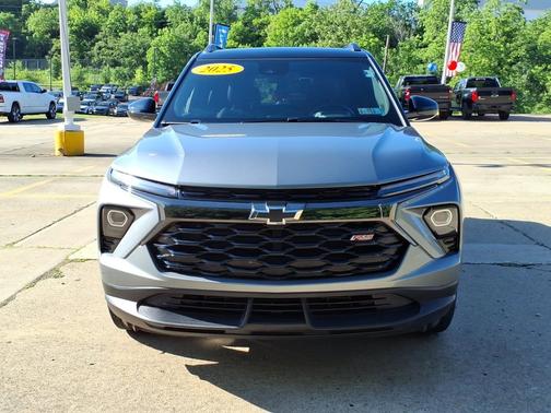 Sterling Gray Metallic 2025 Chevrolet Trailblazer AWD 4dr RS