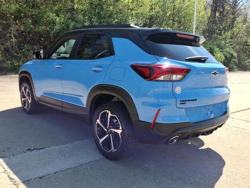 Fountain Blue 2023 Chevrolet Trailblazer RS