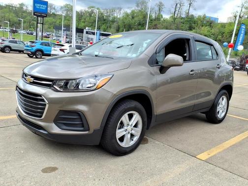 Stone Gray Metallic 2021 Chevrolet Trax LS