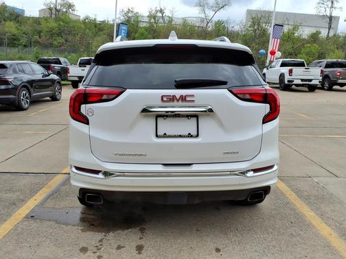 White Frost Tricoat 2020 GMC Terrain AWD 4dr Denali