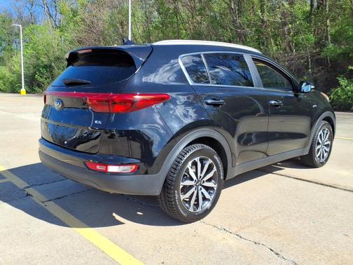 Black Cherry 2019 Kia Sportage EX
