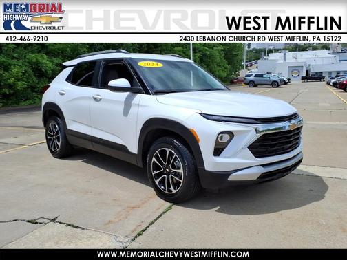 Iridescent Pearl Tricoat 2024 Chevrolet Trailblazer AWD 4dr LT
