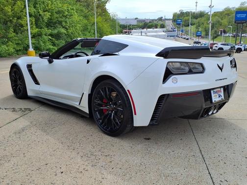 Arctic White 2016 Chevrolet Corvette 2dr Z06 Cpe w/1LZ