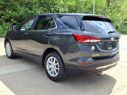 Iron Gray Metallic 2023 Chevrolet Equinox AWD 4dr LT w/1LT