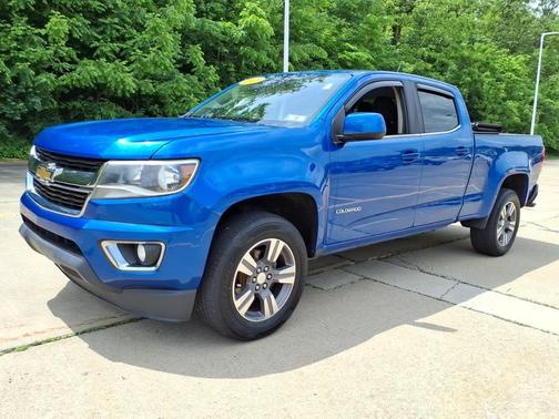 Kinetic Blue Metallic 2018 Chevrolet Colorado 2WD Crew Cab 140.5" LT