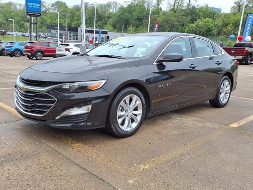 Mosaic Black Metallic 2024 Chevrolet Malibu 4dr Sdn 1LT