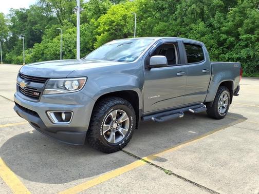 Graphite Metallic 2018 Chevrolet Colorado 4WD Crew Cab 128.3" Z71