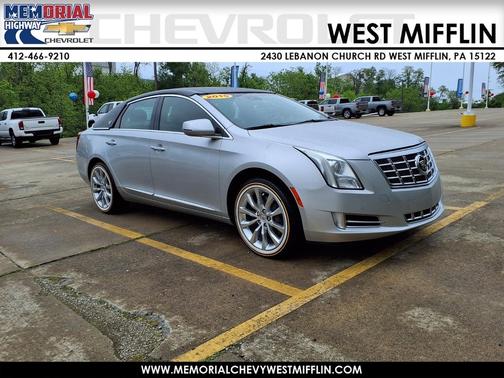 White Diamond Tricoat 2015 Cadillac XTS 4dr Sdn Luxury AWD