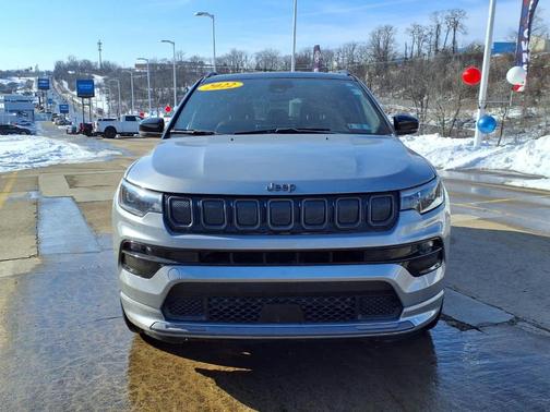 Billet Silver Metallic Clearcoat 2022 Jeep Compass Altitude