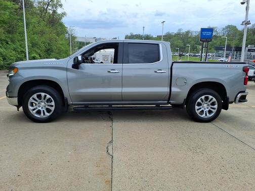 Sterling Gray Metallic 2023 Chevrolet Silverado 1500 4WD Crew Cab 147" LTZ