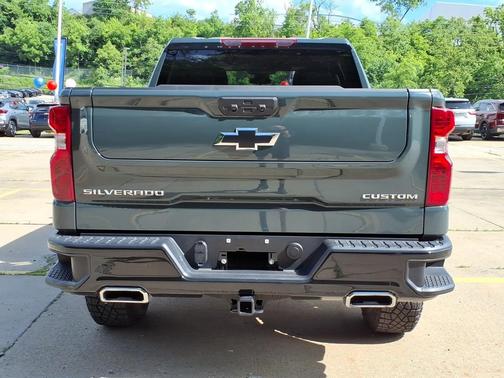 Cypress Gray 2026 Chevrolet Silverado 1500 4WD Crew Cab 147" Custom Trail Boss
