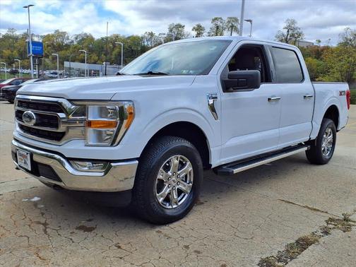 Oxford White 2023 Ford F-150 XLT 4WD SuperCrew 5.5' Box