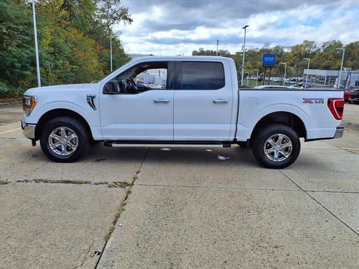 Oxford White 2023 Ford F-150 XLT 4WD SuperCrew 5.5' Box