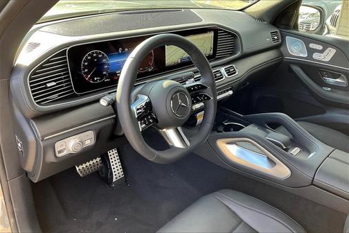 2026 Mercedes-Benz GLS 450 4MATIC