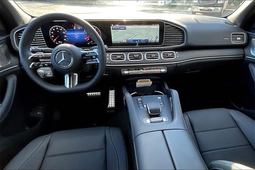 2026 Mercedes-Benz GLS 450 4MATIC