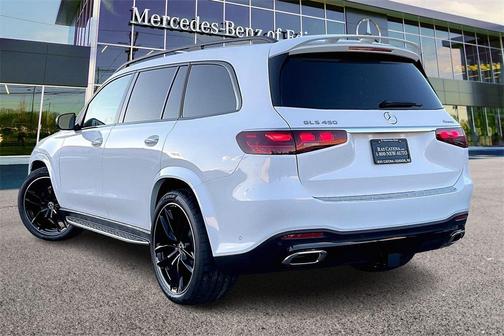 2026 Mercedes-Benz GLS 450 4MATIC
