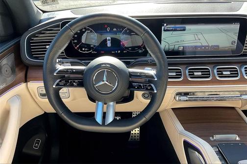 2025 Mercedes-Benz GLS 450 4MATIC