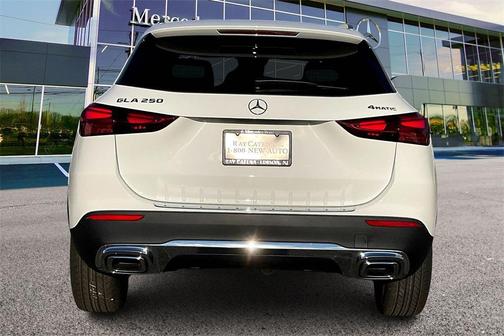 2026 Mercedes-Benz GLA 250 4MATIC