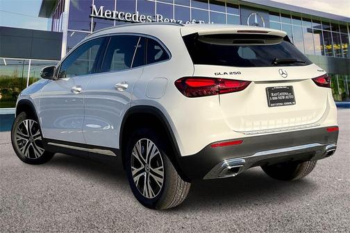 2026 Mercedes-Benz GLA 250 4MATIC