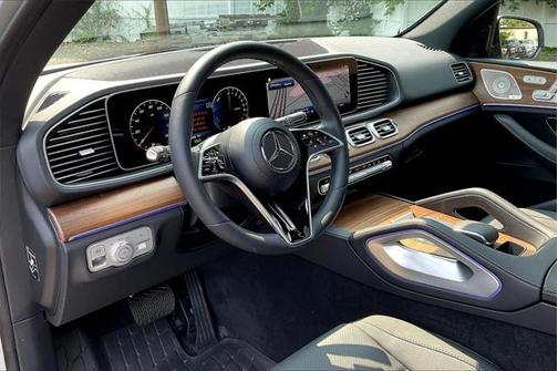 2025 Mercedes-Benz GLE 450e 4MATIC
