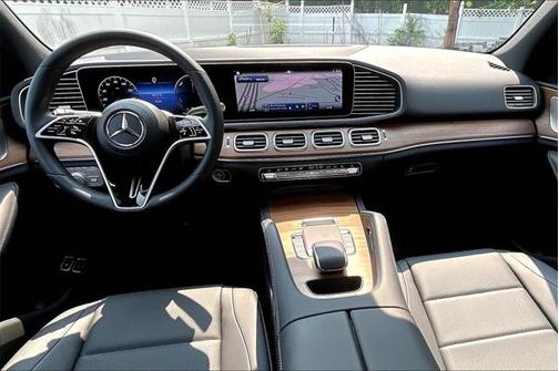 2025 Mercedes-Benz GLE 450e 4MATIC