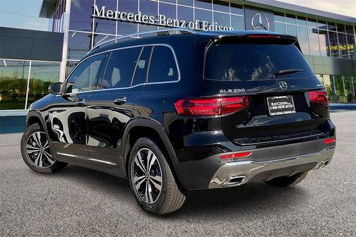 2025 Mercedes-Benz GLB 250 4MATIC