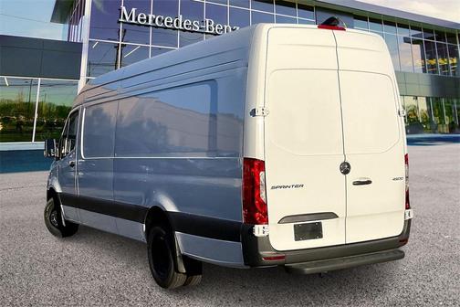 2026 Mercedes-Benz Sprinter 2500 Standard Roof