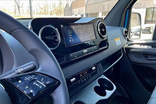 2025 Mercedes-Benz Sprinter 2500 High Roof