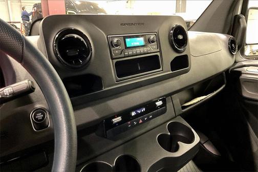 2025 Mercedes-Benz Sprinter 2500 High Roof