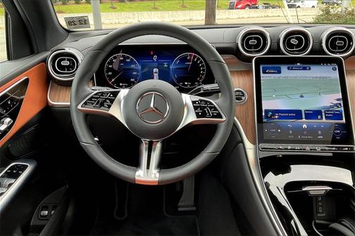 2025 Mercedes-Benz GLC 350e Base