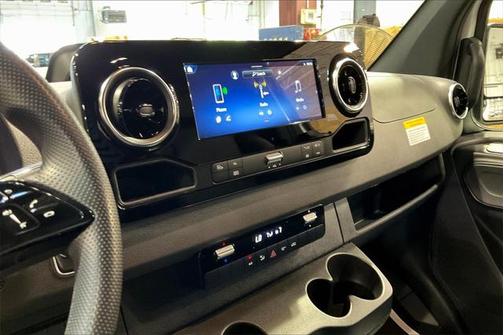 2025 Mercedes-Benz Sprinter 2500 High Roof