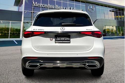 2025 Mercedes-Benz GLC 350e Base