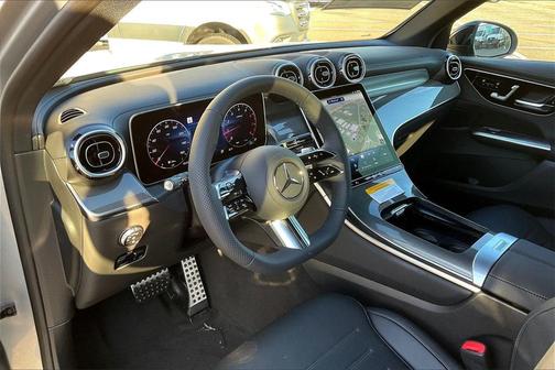 2026 Mercedes-Benz GLC 300 4MATIC