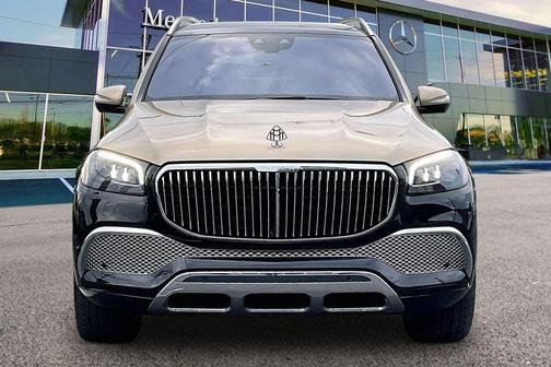 Obisidian Black/Kalahari Gold 2023 Mercedes-Benz Maybach GLS 600 4MATIC