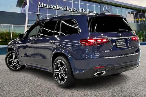 2025 Mercedes-Benz GLS 450 4MATIC