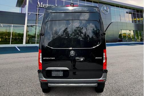 2025 Mercedes-Benz Sprinter 2500 Standard Roof