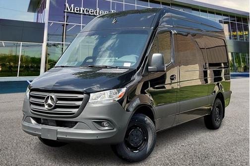 2025 Mercedes-Benz Sprinter 2500 Standard Roof