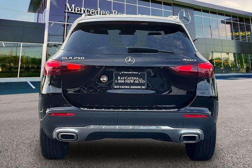 Black 2026 Mercedes-Benz GLA 250 4MATIC
