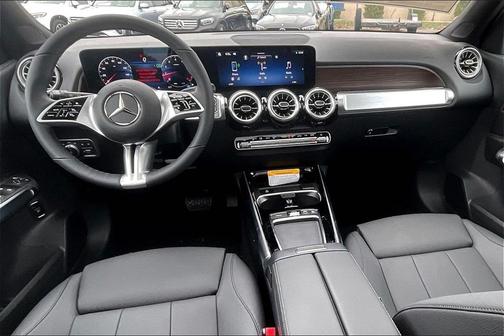 2026 Mercedes-Benz GLB 250 4MATIC