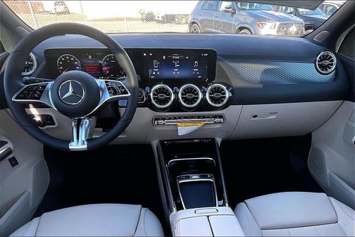 2026 Mercedes-Benz GLA 250 4MATIC