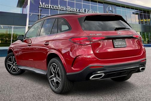 2026 Mercedes-Benz GLC 300 4MATIC