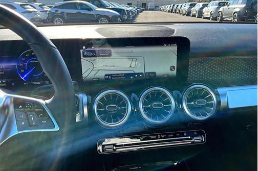 2024 Mercedes-Benz EQB 350 4MATIC