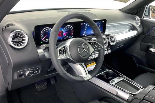 2026 Mercedes-Benz GLB 250 4MATIC