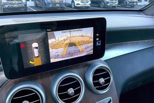 2022 Mercedes-Benz GLC 300 4MATIC