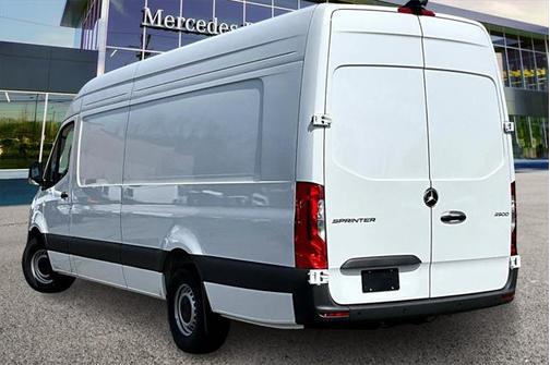 2025 Mercedes-Benz Sprinter 2500 High Roof