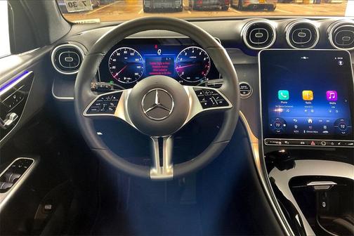 2025 Mercedes-Benz GLC 300 4MATIC