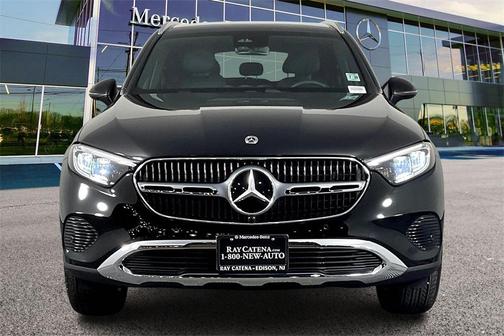 2025 Mercedes-Benz GLC 300 4MATIC