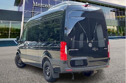 2025 Mercedes-Benz Sprinter 2500 Standard Roof