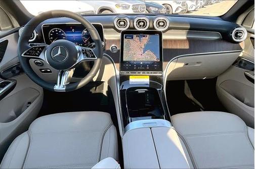 2025 Mercedes-Benz GLC 300 4MATIC