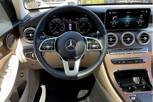 2022 Mercedes-Benz GLC 300 4MATIC